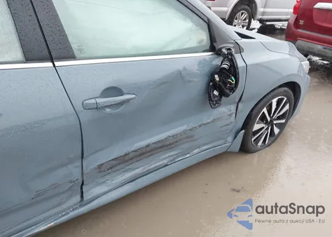 2024 Nissan Sentra Sv Xtronic Cvt из США, поврежденный, VIN 3N1AB8CV3RY220632